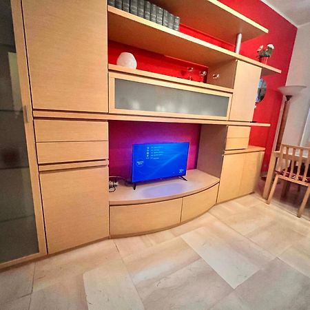 Sky Apartment A Due Passi Dalla Stazione كولّينيو المظهر الخارجي الصورة