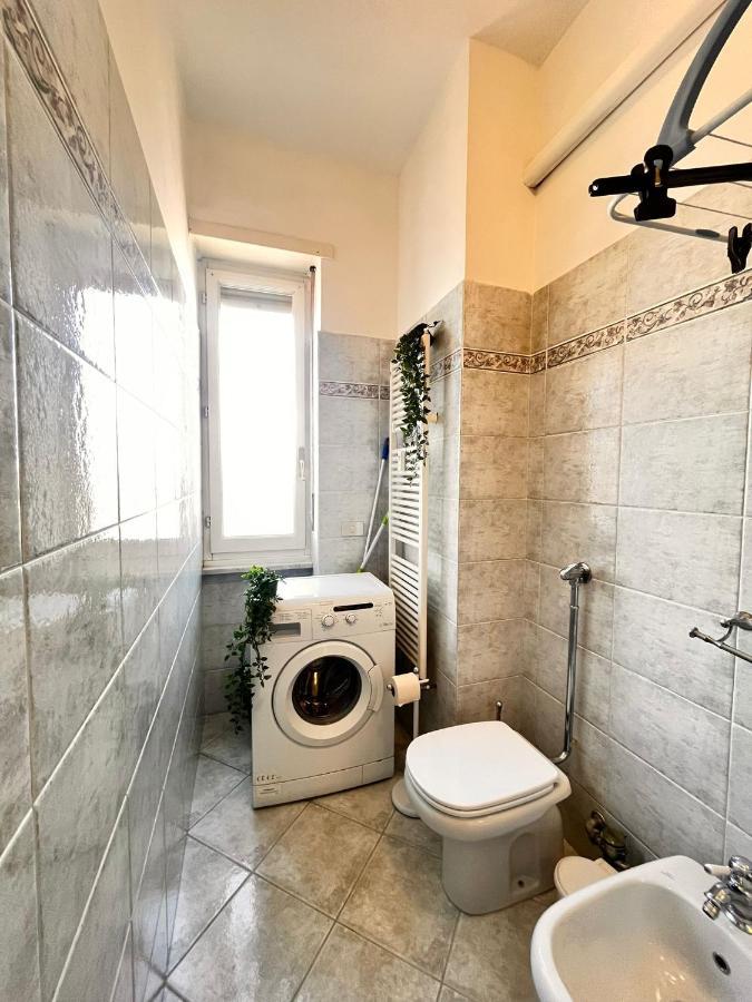 Sky Apartment A Due Passi Dalla Stazione كولّينيو المظهر الخارجي الصورة